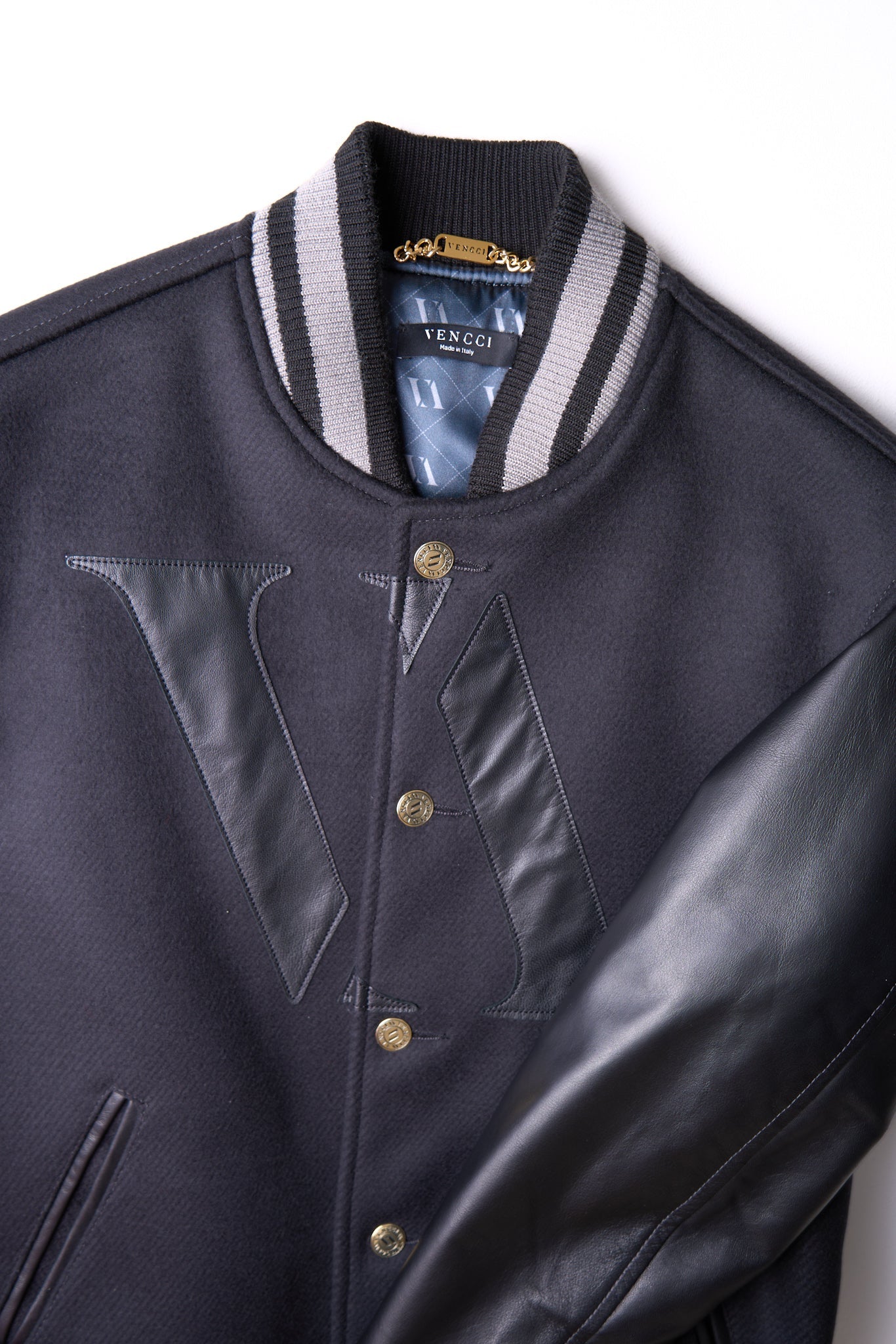 VENCCI "001/001"- Cashmere-Blend Wool Jacket with Lambskin Sleeves